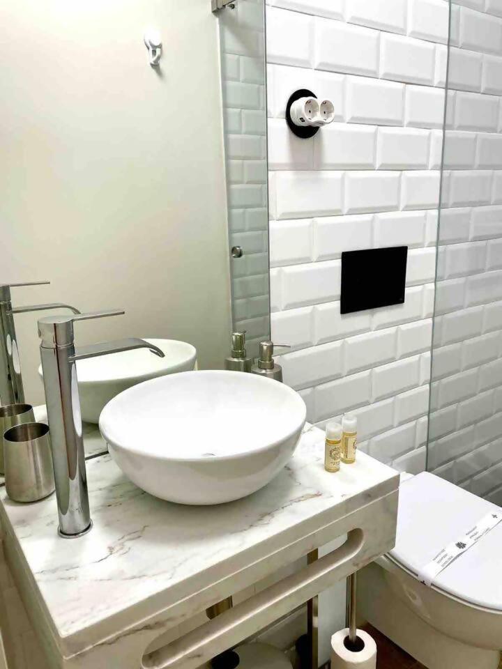 Apartamento Chiado Brand New Amazing In Lisboa Exterior foto